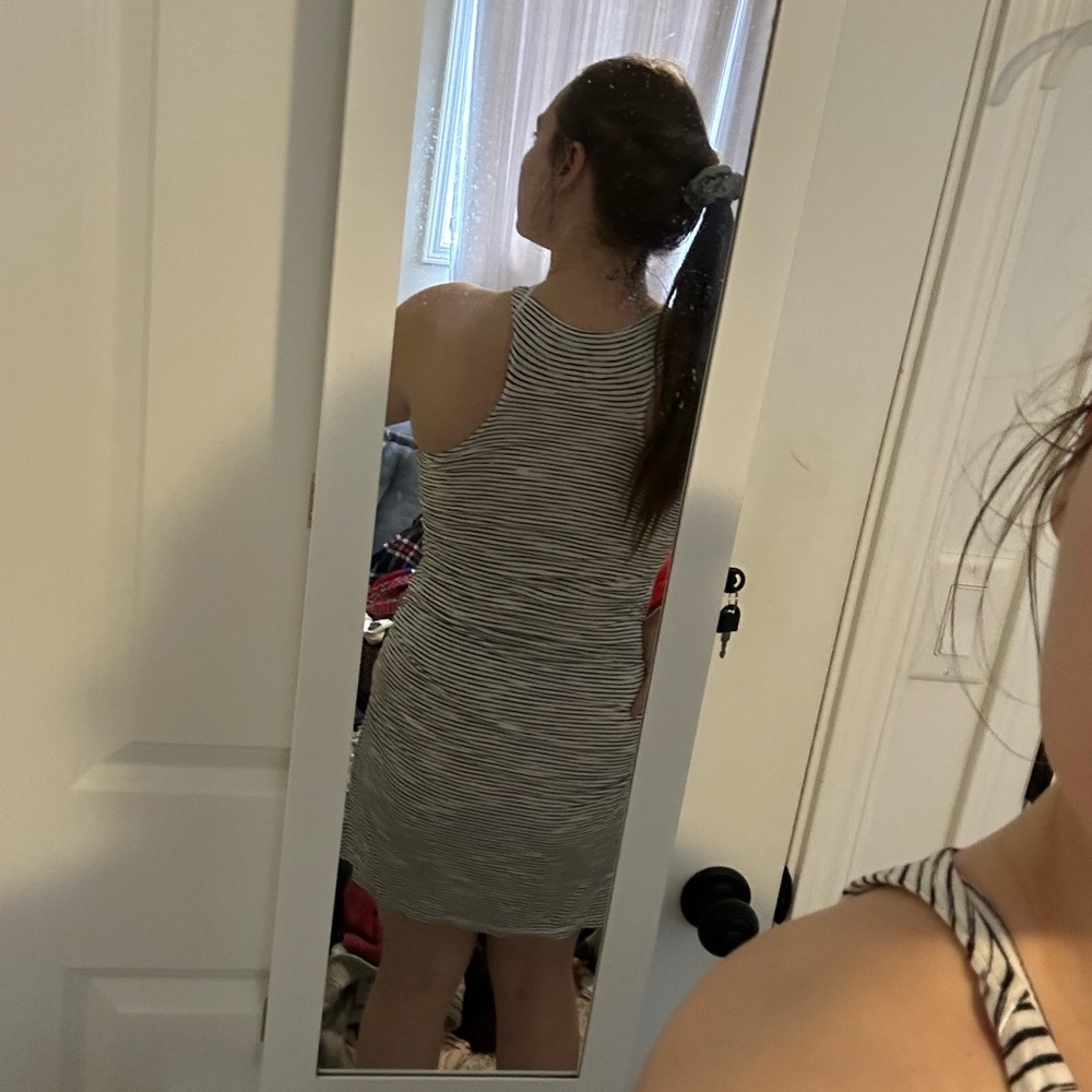 White and black striped summer dress - Picture 3 of 3
